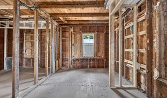 6 Amherst St, Augusta, ME 04330