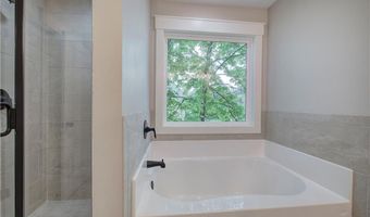 13 Barnsley Ct, Adairsville, GA 30103