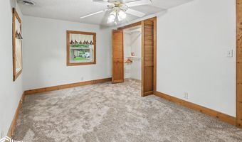 904 6th Ave E, Albia, IA 52531