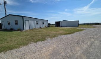 568 Woodford Rd, Ardmore, OK 73401