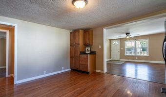 11 Magnolia St, Aragon, GA 30104