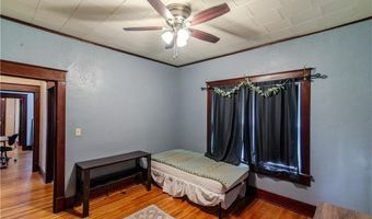 905 Parallel St, Atchison, KS 66002