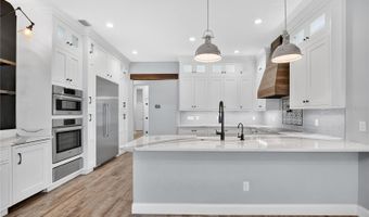 5300 CUB LAKE Dr, Apopka, FL 32703
