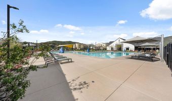 303 Citrine Trl, Fallbrook, CA 92028