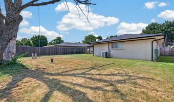 7720 NW 30th Ter, Bethany, OK 73008