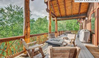 30 Eagle Village Cir, Banner Elk, NC 28604