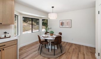 1650 Silver Tree Ln, Escondido, CA 92026