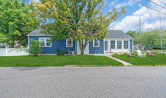99 River Ct, Belmar, NJ 07719
