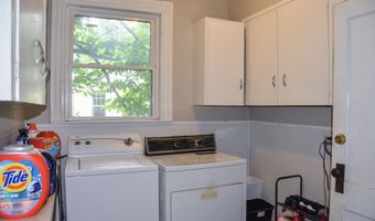 40 Chapel St, Augusta, ME 04330