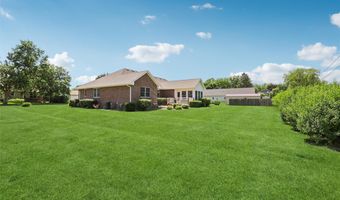 904 Cottage St, Adel, IA 50003