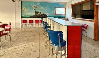 21 Fair St, Baxley, GA 31513