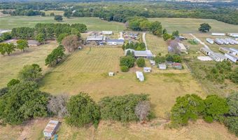 2370 Mary Niblack Rd, Ardmore, OK 73401