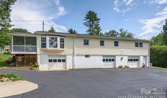 352 Cedar Ln, Arden, NC 28704