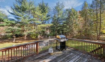 50 Circledale Dr, Cumberland, RI 02864