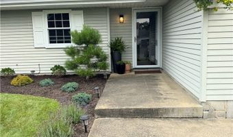 1899 Woodgate St, Austintown, OH 44515