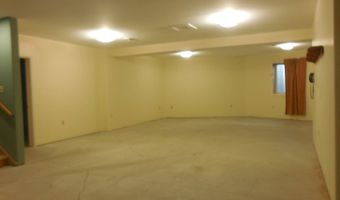 941 S 1st St, Albion, NE 68620