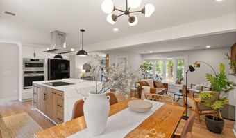4006 N GLEBE Rd, Arlington, VA 22207