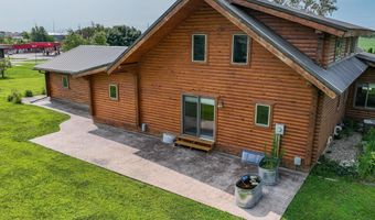 332 Allan St, Allison, IA 50602