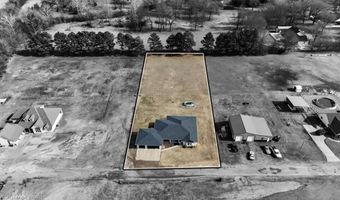 172 Luckau Ln, Alma, AR 72921