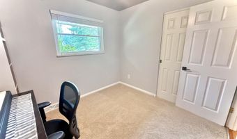 1597 Blueorchard Dr, Anderson Twp., OH 45230
