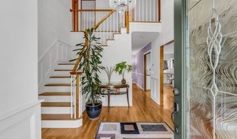 155 Stony Creek Rd, Branford, CT 06405