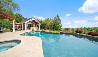 3 Baldwin Ln, Bedford, NH 03110