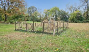 25160 F Dr N, Albion, MI 49224