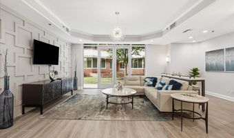 1001 N VERMONT St 804, Arlington, VA 22201