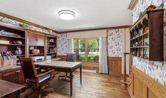 W2530 BROOKHAVEN Drive, Appleton, WI 54915