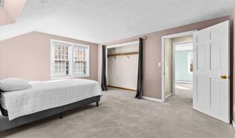 2 Westerly Dr, Bourne, MA 02532