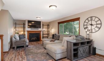 14449 Flintwood St NW, Andover, MN 55304
