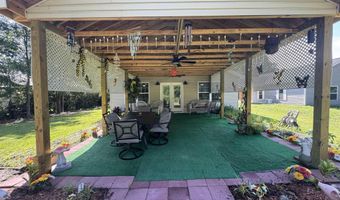 304 S Magnolia Ave, Andrews, SC 29510