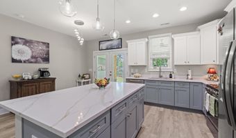 7405 Louisville Rd, Aynor, SC 29511