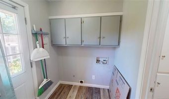 2205 E Foster Dr, Ada, OK 74820
