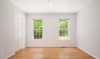 8520 Seineview Ln, Bahama, NC 27503