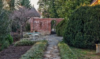 1670 Church St, Appomattox, VA 24522