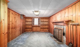 34 Valerie Ln, Danbury, CT 06811