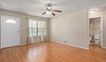 221 Regency Dr, Barling, AR 72923
