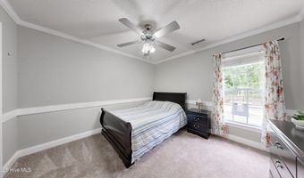 3840 Countryaire Dr, Ayden, NC 28513