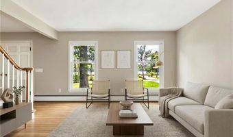 14 Reservoir Ave, Johnston, RI 02919
