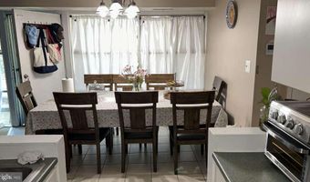 4911 AMERICANA Dr 101, Annandale, VA 22003