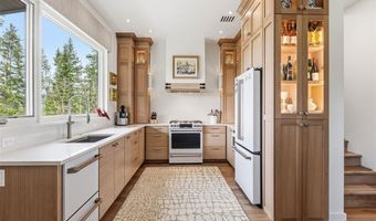 175 Protector Pl, Breckenridge, CO 80424