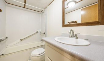 7122 NW 200TH Ter, Alachua, FL 32615