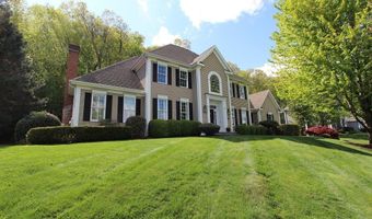 19 Devonshire Ct, Avon, CT 06001
