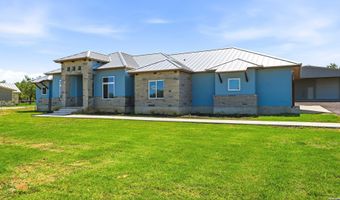 731 County Road 356, Adkins, TX 78101