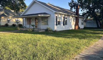 704 4th Ave E, Albia, IA 52531