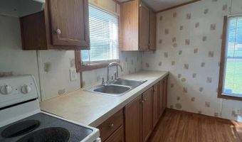 139 Poplar St, Benton, TN 37307