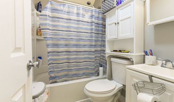 72 Beech St, Bristol, CT 06010