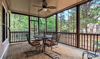 3698 Lakeview Dr, Tucker, GA 30084