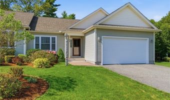 72 Country Meadow Ln, Glocester, RI 02814